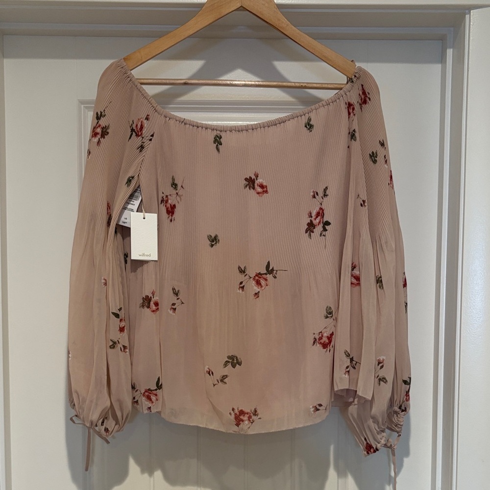 Wilfred Blush Floral Off-Shoulder Blouse